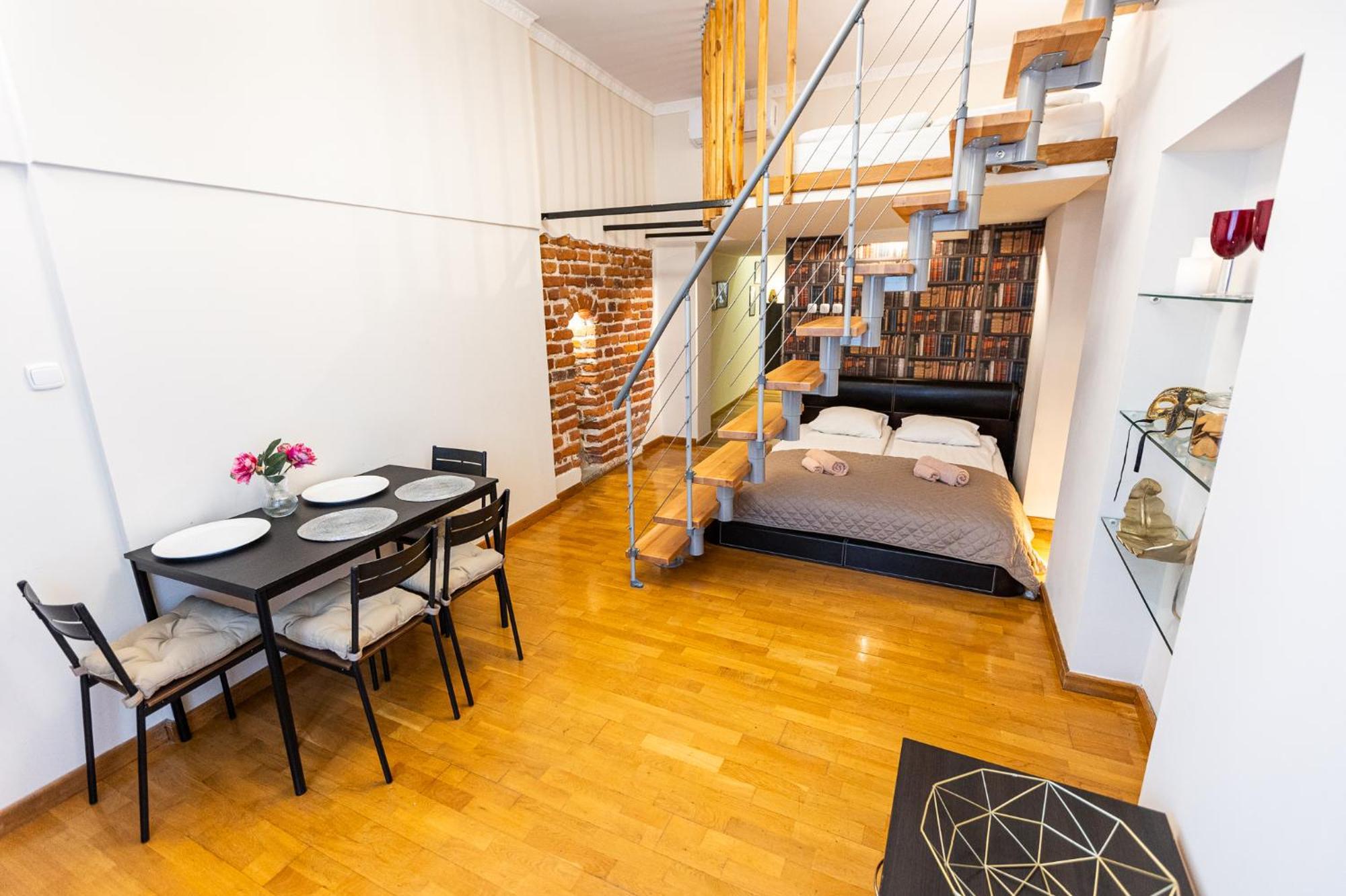 One-Bedroom Apartment
